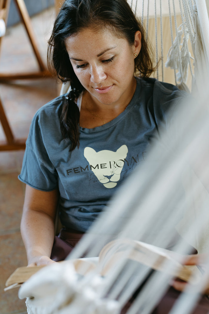 the LIMN' Lioness tee